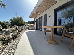 Outdoor terrace Dío